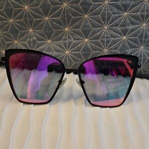 DIFF BECKY Pink Purple Mirrored Lens Cat-Eye - Black Frame